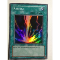 Yugioh Raigeki LOB-E042 Mint SUPER RARE